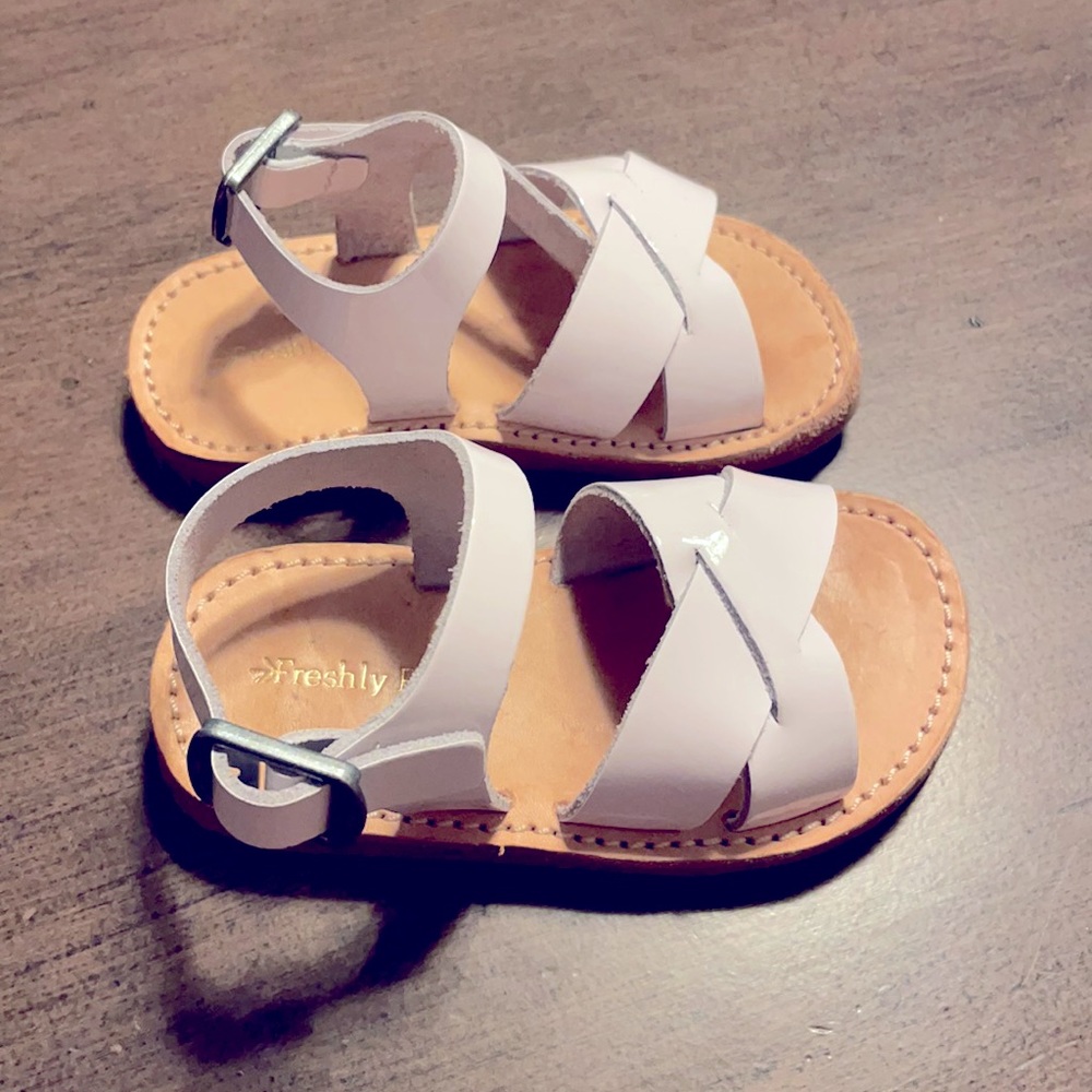 Toddler white patent sandals